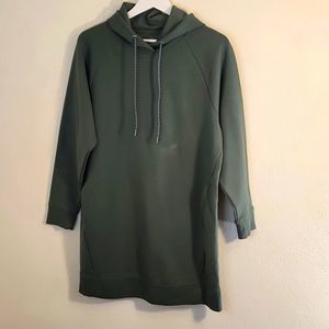 2/$10 Old Navy loose long dynamic fleece green long sweater